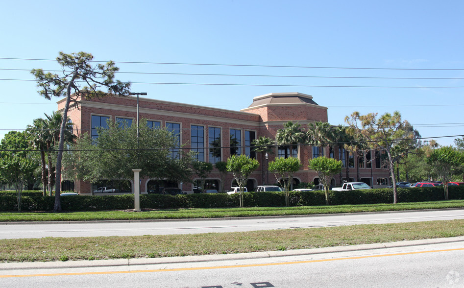 Primary Photo Of 8200 Bryan Dairy Rd, Largo Office For Lease