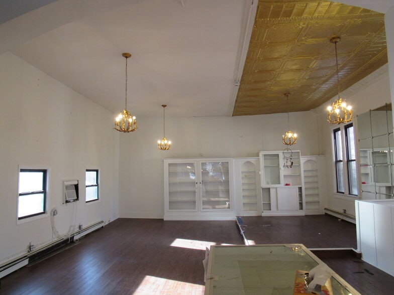 More Photos Of 70 S Broadway, Nyack Apartments For Lease