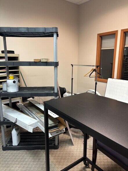 More Photos Of 613 1st St, LaSalle General Retail For Lease