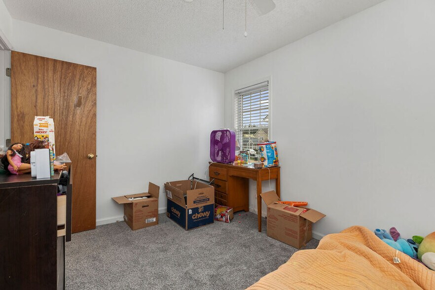 More Photos Of 2401 Mosley St, Waynesboro Apartments For Sale