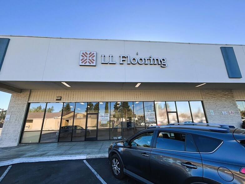 More Photos Of 944 Blossom Hill Rd, San Jose Unknown For Lease