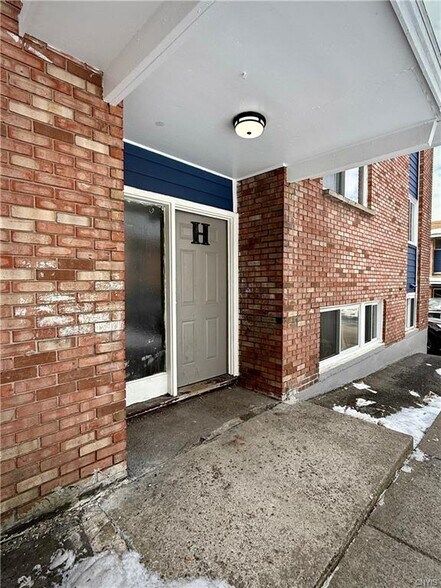 More Photos Of 1312 Butternut St, Syracuse Apartments For Sale