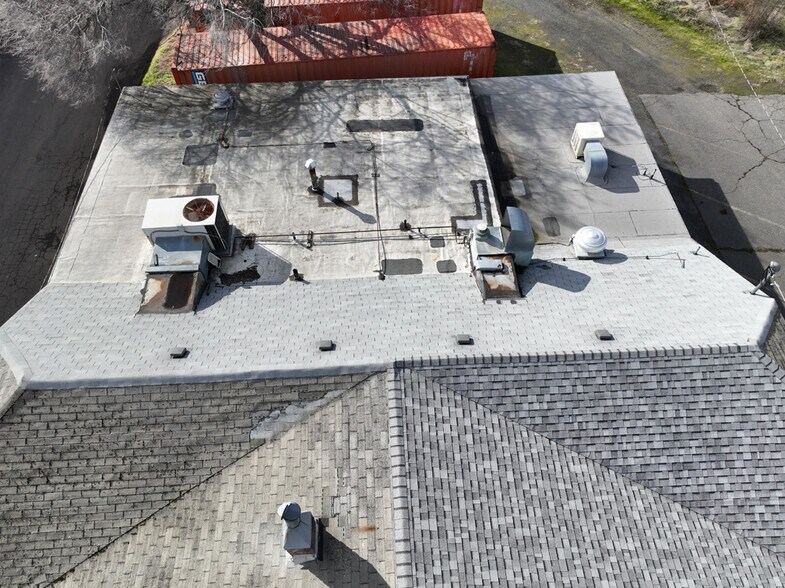 More Photos Of 2620 W 2nd St, The Dalles Restaurant For Sale