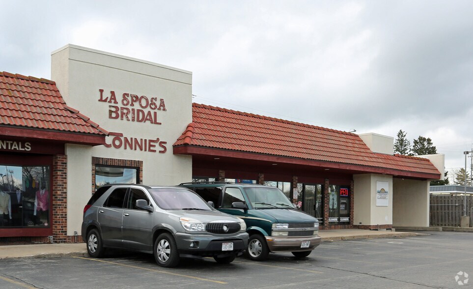 More Photos Of 7507 41st Ave, Kenosha General Retail For Lease