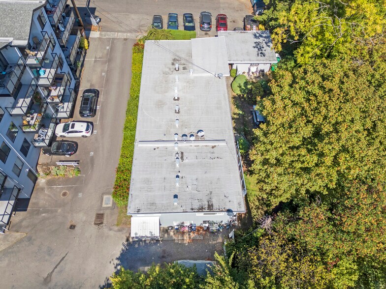 More Photos Of 2109 W Raye St, Seattle Apartments For Sale