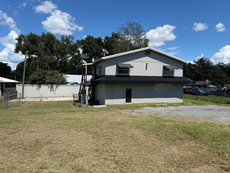 More Photos Of 2250 N Magnolia Ave, Ocala Flex For Sale