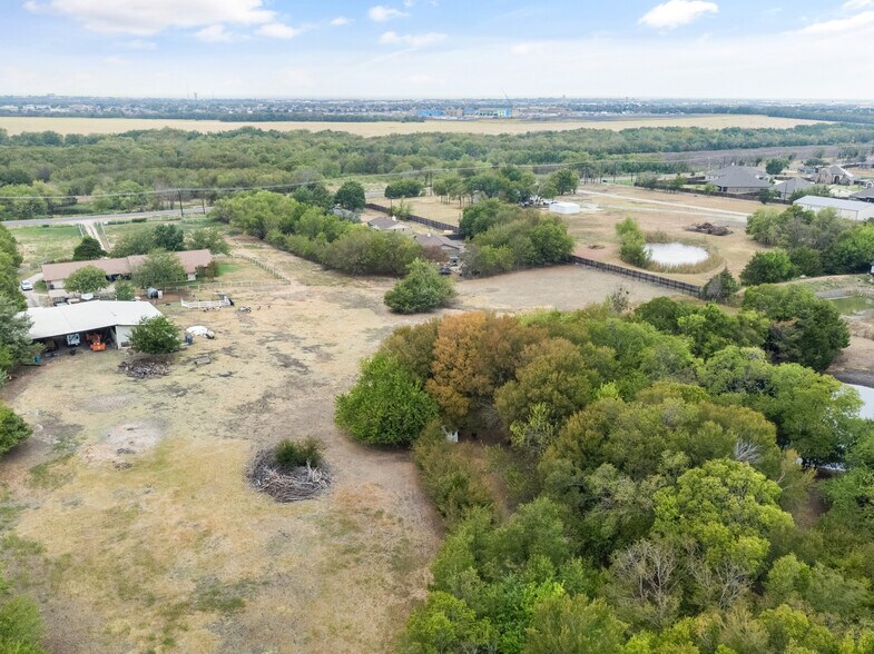 More Photos Of 2287 FM 549, Rockwall Light Manufacturing For Sale