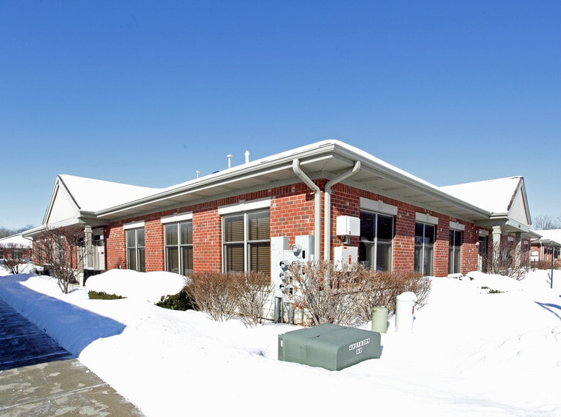 More Photos Of 16612 W 159th St, Lockport Office For Sale