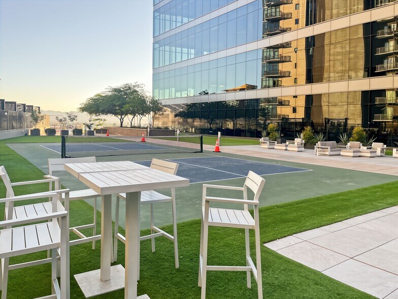 More Photos Of 101 E Washington St, Phoenix Coworking Space