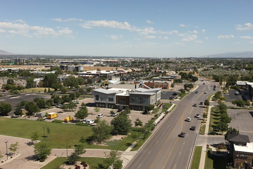 More Photos Of 13894 S Bangerter Pky, Draper Office For Lease