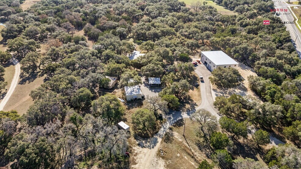 More Photos Of 39 Scenic Loop Rd, Boerne Office Residential For Lease