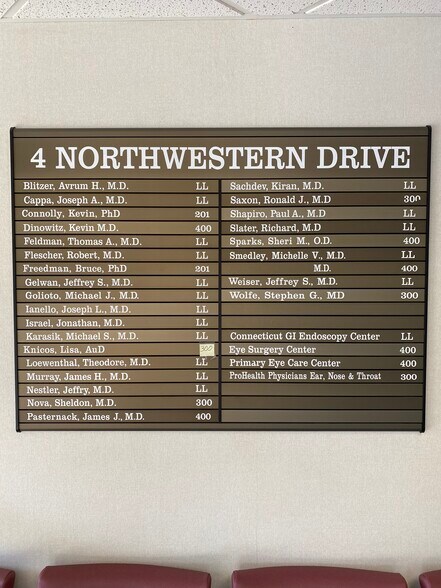 More Photos Of 4 Northwestern Dr, Bloomfield Medical For Lease
