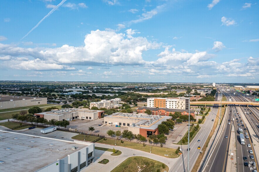 More Photos Of 3201 NE Loop 820, Fort Worth Office For Lease