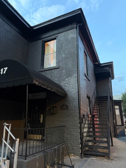 More Photos Of 417 Georgia Ave, Chattanooga Office For Sale