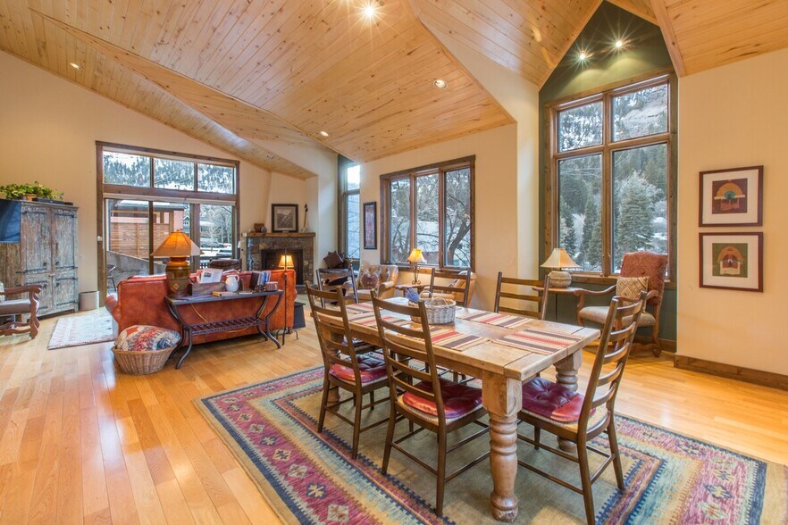 More Photos Of 115 / 117 / 119 7th Ave, Ouray Apartments For Sale