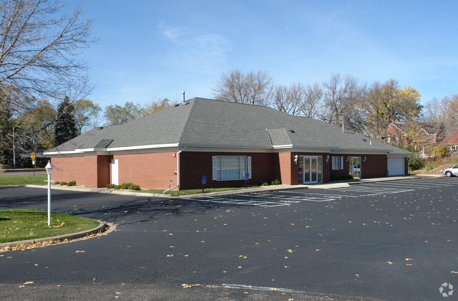 More Photos Of 16394 Glory Ln, Eden Prairie Funeral Home For Sale