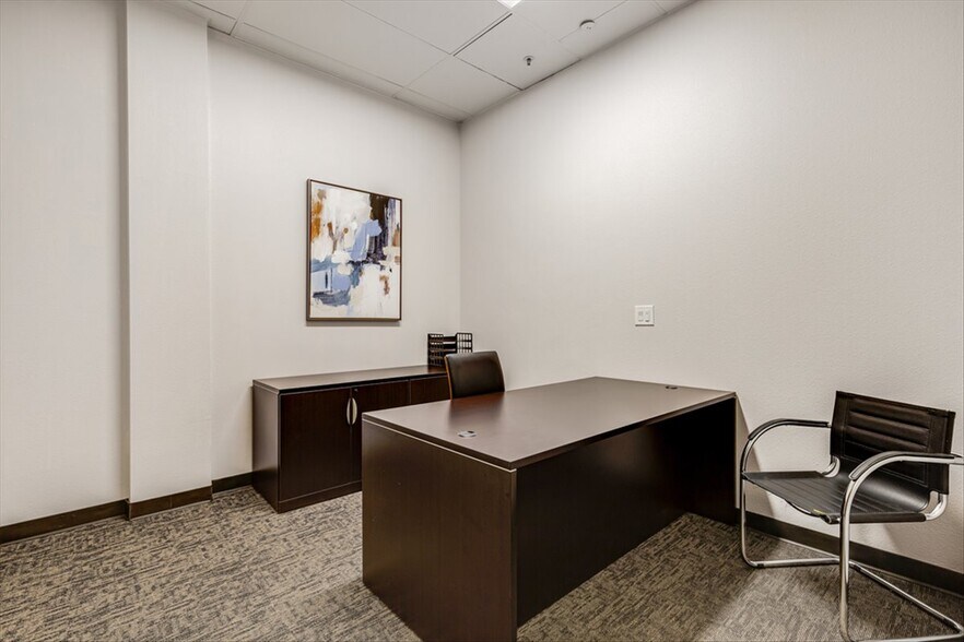 More Photos Of 2180 Ringwood Ave, San Jose Light Distribution For Sale