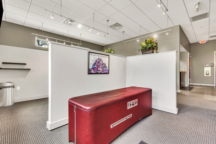 More Photos Of 3401 Royal Vista Blvd, Round Rock Medical For Lease