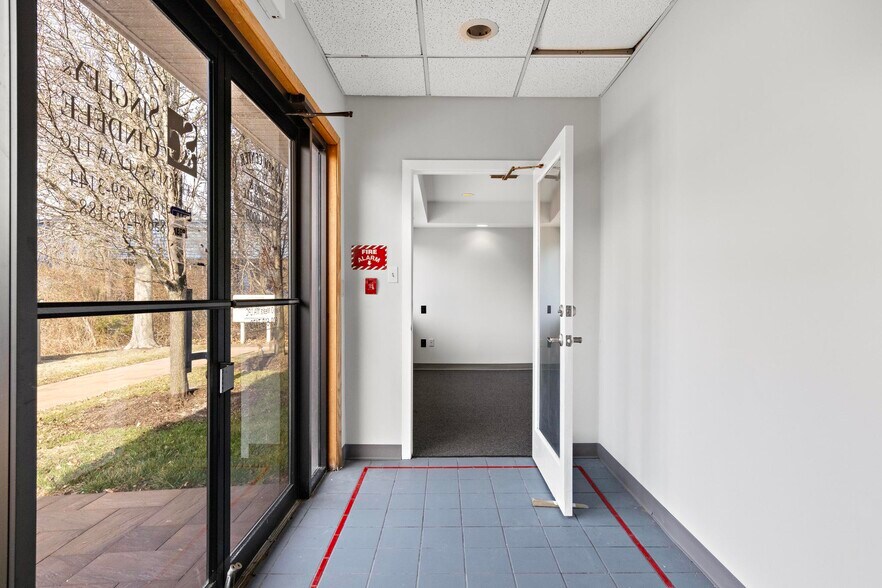 More Photos Of 675 Route 72 E, Manahawkin Office For Lease