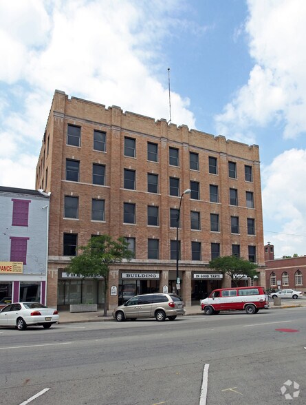 More Photos Of 113 N Ohio Ave, Sidney Apartments For Lease