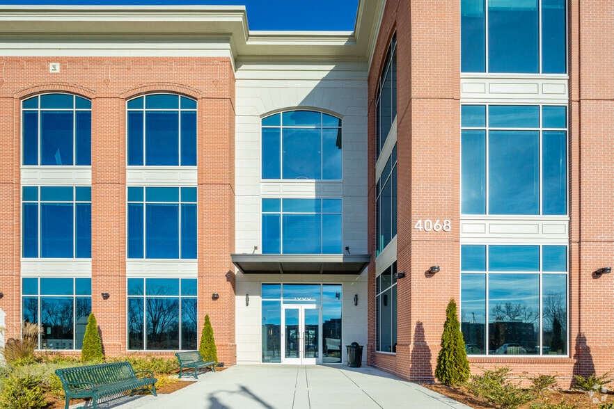 More Photos Of 4068 Rural Plains Cir, Franklin Unknown For Lease