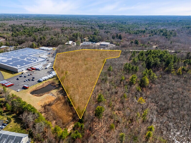 More Photos Of 55 Eastman St, Easton Land For Sale