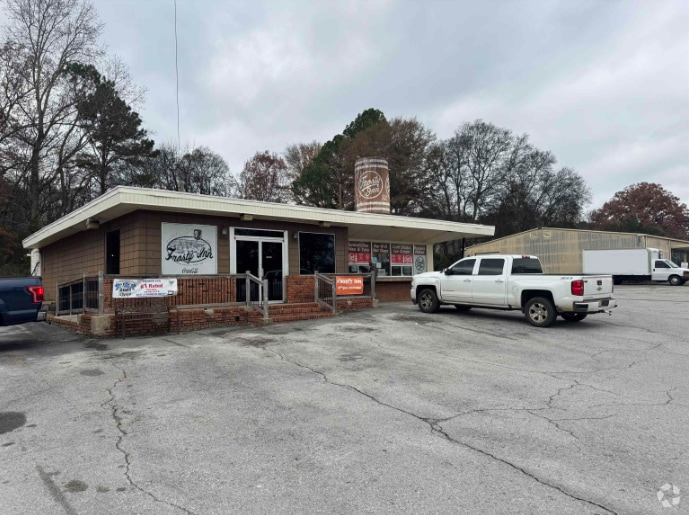 More Photos Of 12805 Highway 43, Russellville Restaurant For Sale