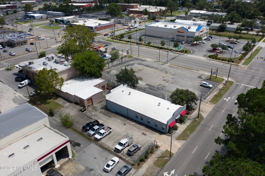 More Photos Of 813 S 16th St, Wilmington Office For Lease