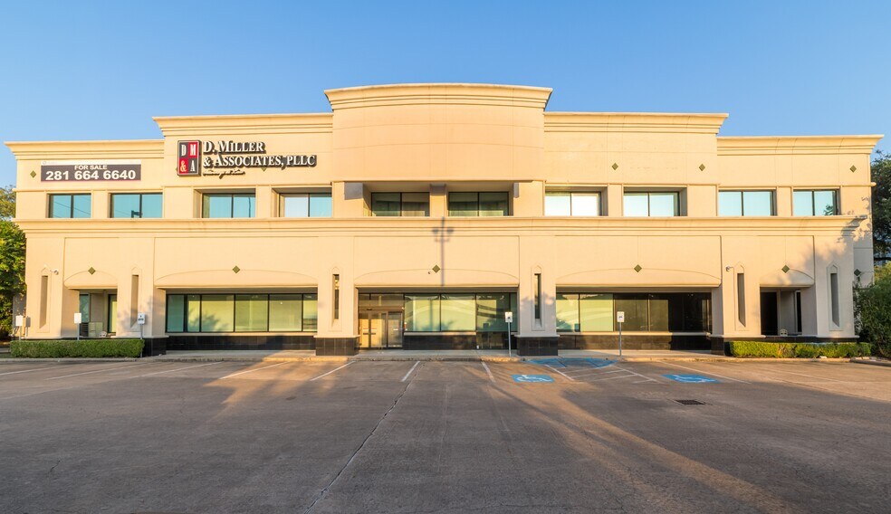 Primary Photo Of 2610 W Sam Houston Pky S, Houston Office For Sale