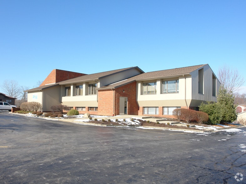 Primary Photo Of 3770 Starr Centre Dr, Canfield Office For Lease