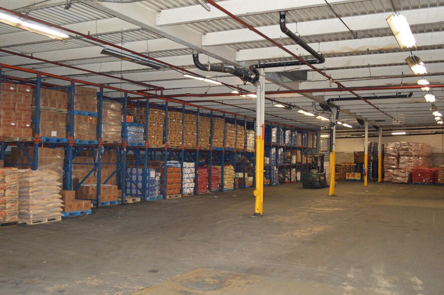 More Photos Of 47-05 Metropolitan Ave, Ridgewood Warehouse For Lease