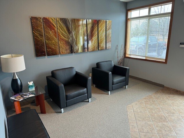 More Photos Of 7945 Stone Creek Dr, Chanhassen Medical For Lease