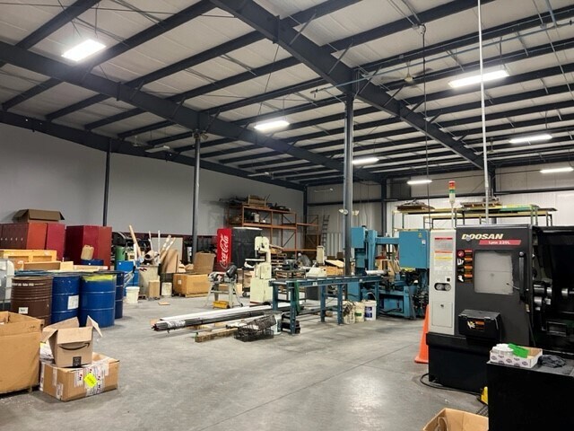 More Photos Of 701 Tomahawk Dr, Kutztown Light Manufacturing For Lease