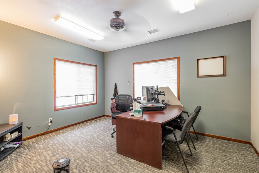 More Photos Of 9538 E 16 Frontage Rd, Onalaska Medical For Lease