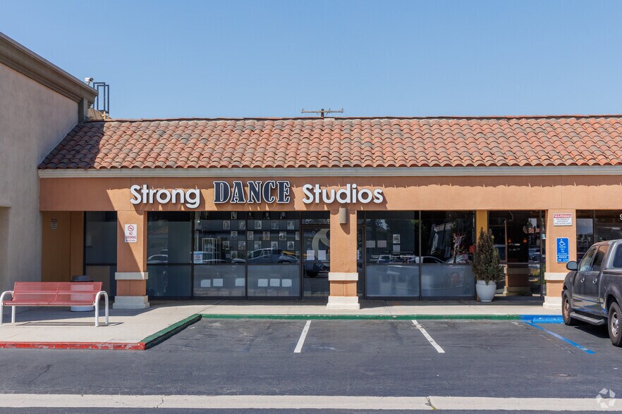 More Photos Of 9801-9975 Walker St, Cypress Unknown For Lease