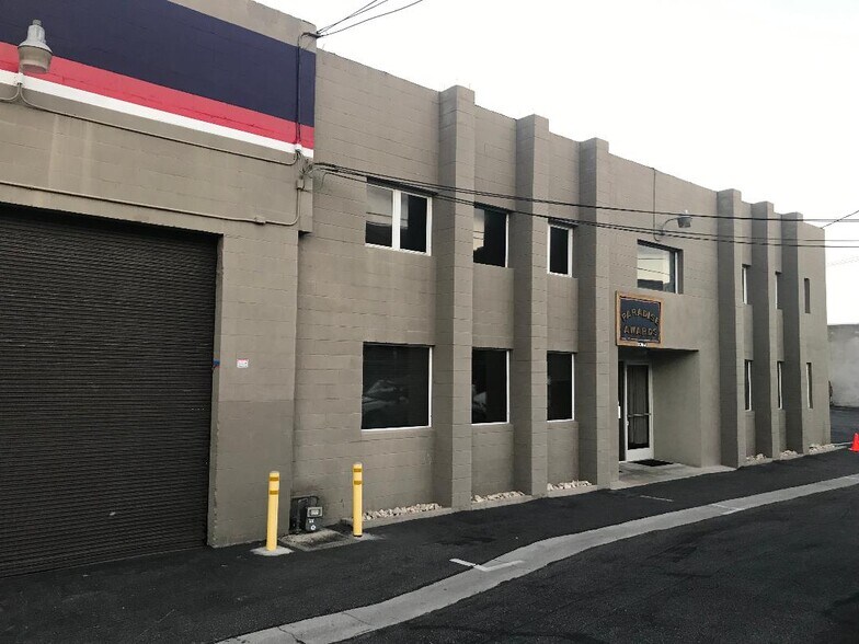Primary Photo Of 236 California St, El Segundo Flex For Lease