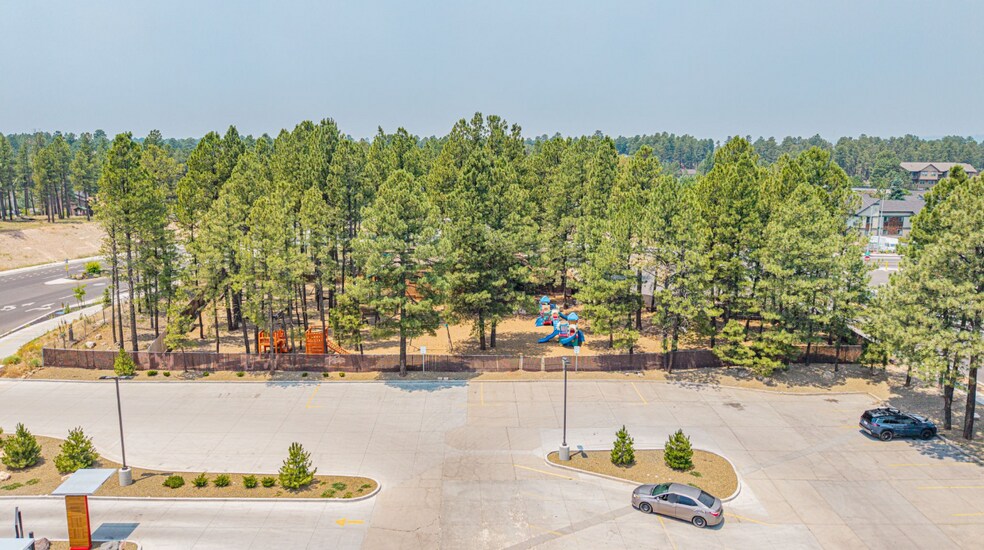 More Photos Of 575 W University Ave, Flagstaff General Retail For Sale