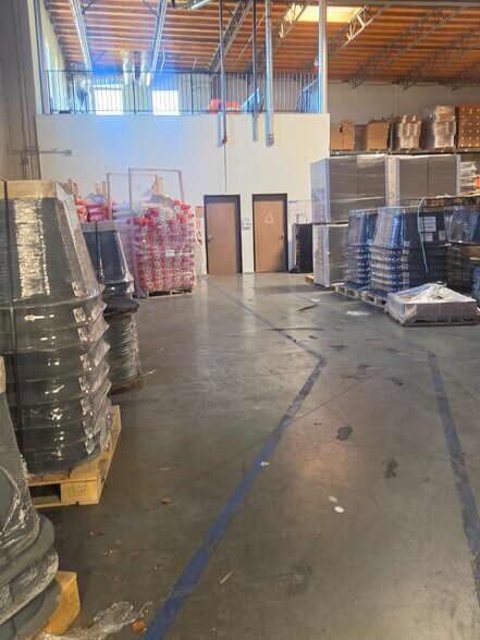 More Photos Of 3466 Webster Ave, Perris Warehouse For Sale