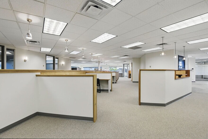 More Photos Of 6070 Greenwood Plaza Blvd, Greenwood Village Office For Sale