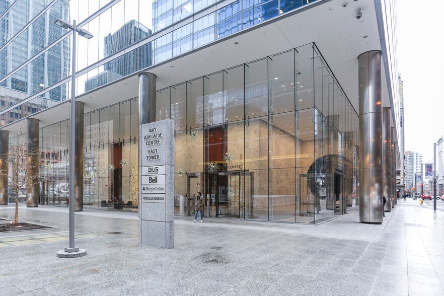 More Photos Of 22 Adelaide St W, Toronto Office For Lease