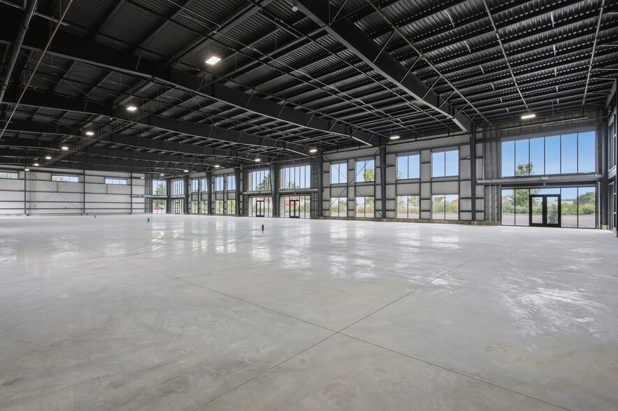 More Photos Of 1242 N 2000 W, Farr West Light Manufacturing For Sale