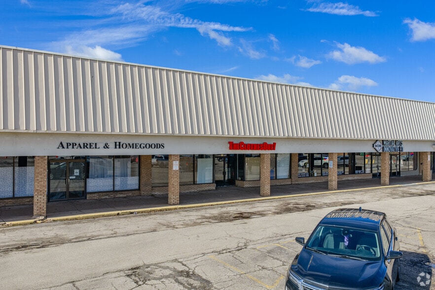 More Photos Of 13365 Smith Rd, Middleburg Heights Unknown For Lease