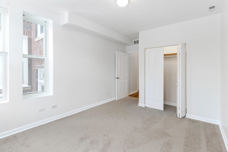 More Photos Of 6731 S Chappel Ave, Chicago Apartments For Sale