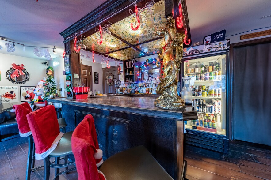 More Photos Of 309 Keller Ave, Fayetteville Storefront Retail Office For Sale