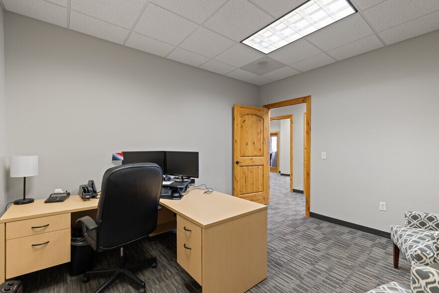 More Photos Of 811-867 N 900 W, Orem Medical For Sale