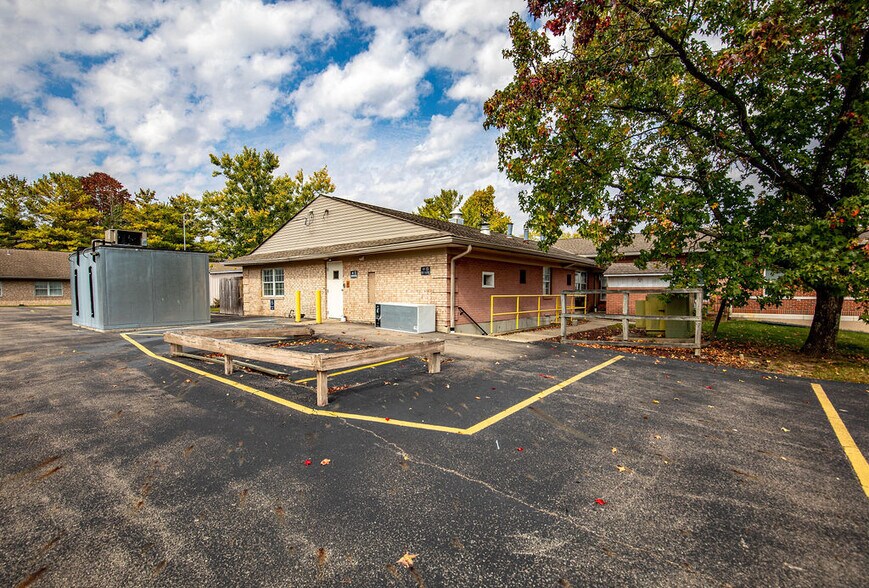 6099 Fairfield Rd, Oxford, OH 45056 Skilled Nursing Facility For Sale