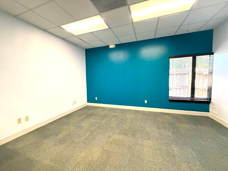More Photos Of 125 W Pineview St, Altamonte Springs Medical For Lease