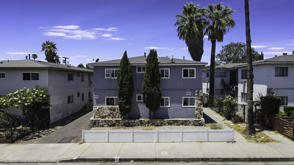 More Photos Of 6925 Whitsett Ave, North Hollywood Apartments For Sale