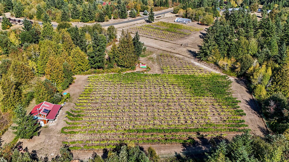 More Photos Of 1673 Woodland Dr, Port Townsend Winery Vineyard For Sale
