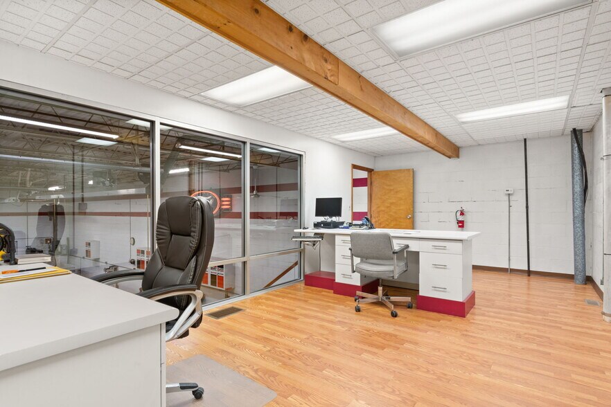 More Photos Of 21052 Van Born Rd, Dearborn Heights Warehouse For Sale